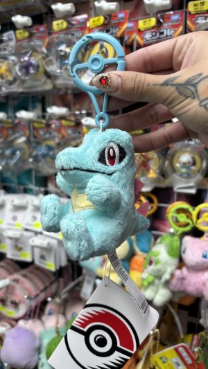 THEVOLTAGE.CL POKEMON CENTER POKEMON MASCOTS LLAVERO TOTODILE