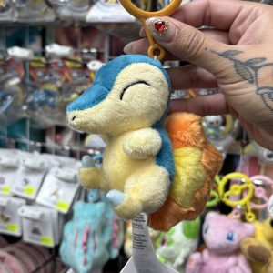 THEVOLTAGE.CL POKEMON CENTER POKEMON MASCOTS LLAVERO CYNDAQUIL