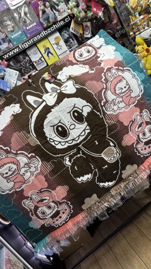 ANIME PONCHO LABUBU