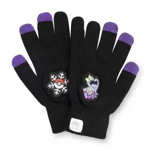 THEVOLTAGE.CL POKEMON CENTER VESTUARIO GUANTES DITTO