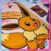 - THEVOLTAGE.CL SKATEBOARDING EEVEE POKÉMON CENTER X BEAR WALKER EDICIÓN LIMITADA.