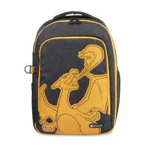THEVOLTAGE.CL POKEMON CENTER ACCESORIOS BACKPACK/MOCHILA CHARIZARD TCG