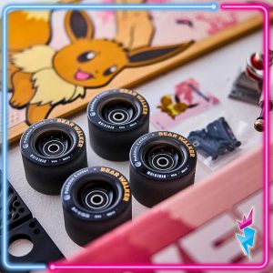 - THEVOLTAGE.CL SKATEBOARDING EEVEE POKÉMON CENTER X BEAR WALKER EDICIÓN LIMITADA. - Imagen 3