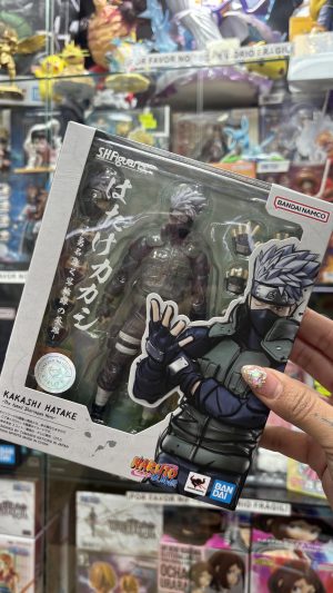 NARUTO S.H.FIGUARTS KAKASHI