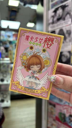 -     POP MART SAKURA CARDCAPTOR BLIND BOX