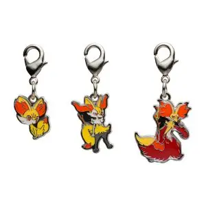 THEVOLTAGE.CL POKEMON CENTER ACCESORIOS DIJE TRIPLE