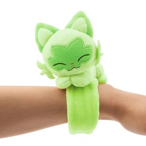 THEVOLTAGE.CL POKEMON CENTER TCG PELUCHE MOCHILA GIRATORIO SPRIGATITO - Imagen 4