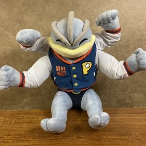 THEVOLTAGE.CL POKEMON CENTER ANAHEIM MACHAMP PLUSH