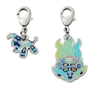 THEVOLTAGE.CL POKEMON CENTER ACCESORIOS DIJE DOBLE