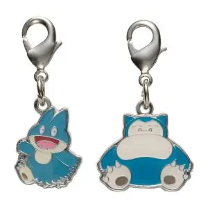 THEVOLTAGE.CL POKEMON CENTER ACCESORIOS DIJE DOBLE