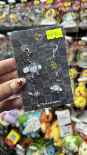 THEVOLTAGE.CL POKEMON CENTER ACCESORIOS PIN CUADRUPLE