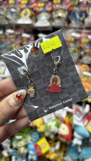 THEVOLTAGE.CL POKEMON CENTER ACCESORIOS PIN DOBLE