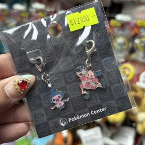 THEVOLTAGE.CL POKEMON CENTER ACCESORIOS PIN DOBLE