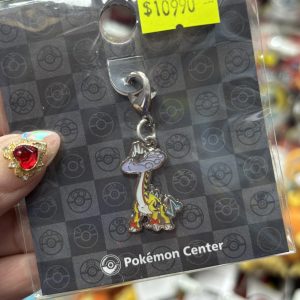 THEVOLTAGE.CL POKEMON CENTER ACCESORIOS PIN UNITARIO