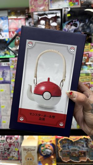 THEVOLTAGE.CL POKEMON CENTER LÍNEA HOGAR TETERA POKEBOLA