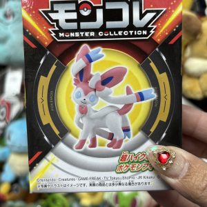 THEVOLTAGE.CL POKEMON CENTER MONCOLLE MS-50 SYLVEON