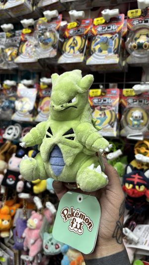THEVOLTAGE.CL POKEMON CENTER POKEMON FIT TYRANITAR