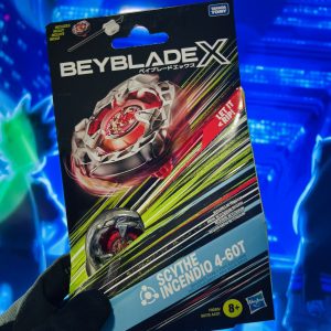 –  BEYBLADE X TAKARA TOMY CON LANZADOR SCHYTHE INCENDIO 4-60T