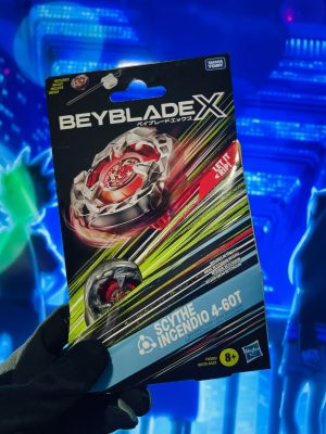 -  BEYBLADE X TAKARA TOMY CON LANZADOR SCHYTHE INCENDIO 4-60T