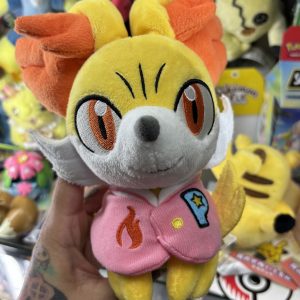 THEVOLTAGE.CL POKEMON CENTER ANAHEIM FENNEKIN PLUSH