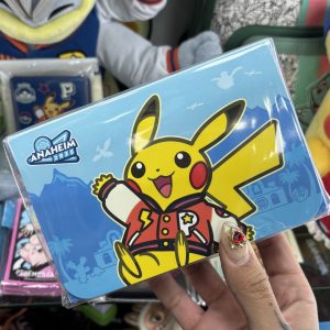 THEVOLTAGE.CL POKEMON CENTER ANAHEIM DOBLE DECK BOX COMPETIDOR