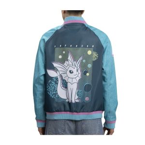 THEVOLTAGE.CL POKEMON CENTER VESTUARIO CHAQUETA BOMBER EEVEE EVOLUTIONS VAPOREON TALLA XL