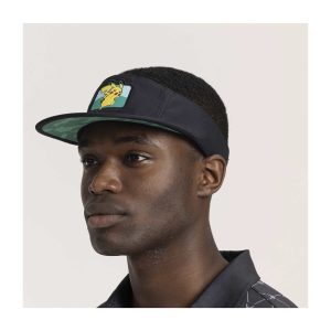THEVOLTAGE.CL POKEMON CENTER VESTUARIO GORRO VISERA PIKACHU