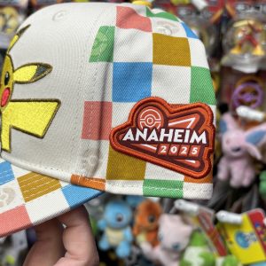 THEVOLTAGE.CL POKEMON CENTER ANAHEIM GORRO