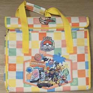THEVOLTAGE.CL POKEMON CENTER ANAHEIM BOLSO HIELERA