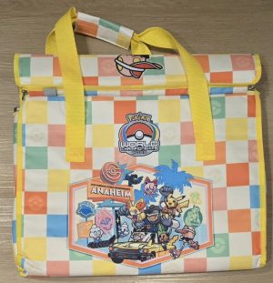 THEVOLTAGE.CL POKEMON CENTER ANAHEIM BOLSO HIELERA - Imagen 2
