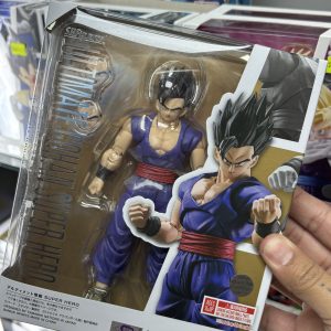 DRAGON BALL S.H.FIGUARTS ULTIMATE GOHAN SUPER HERO