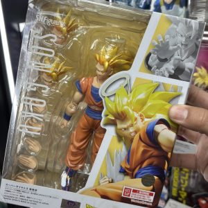 DRAGON BALL S.H.FIGUARTS SUPER SAIYAN 3 GOKU