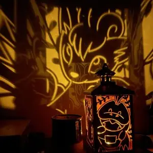 THEVOLTAGE.CL POKEMON CENTER NAVIDAD/HOLIDAY LINTERNA METÁLICA