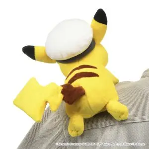 THEVOLTAGE.CL POKEMON CENTER PLUSH PIKACHU CAPITÁN CLIP HOMBRO