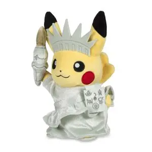 THEVOLTAGE.CL POKEMON CENTER LLAVERO PIKACHU ESTATUA LIBERTAD EXCLUSIVO