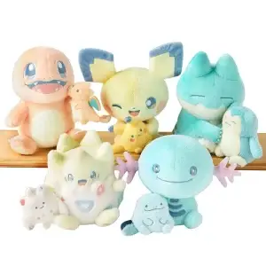 – THEVOLTAGE.CL POKEMON CENTER LITTLE DAYDREAM CHARMANDER Y CHARIZARD